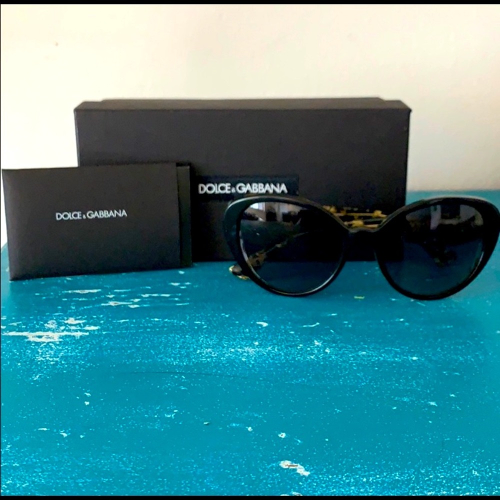 DOLCE AND GABBANA cat eye sunglasses